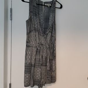 Forever New Patterned Romper, size 4